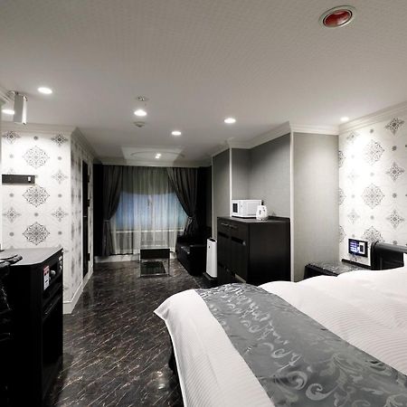 ホテルバースデーきよす店 Hotel Birthday Kiyosu Exterior foto
